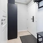 Apartment Modern In Siena Tirgus