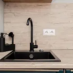 Modern In Siena Tirgus *