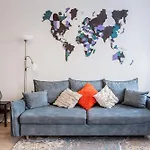 Modern In Siena Tirgus Apartment