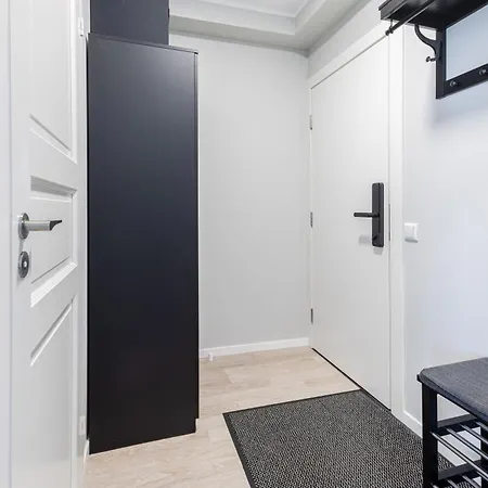 Apartamento Modern In Siena Tirgus