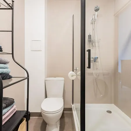 Modern In Siena Tirgus