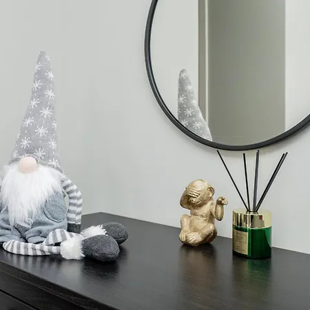 Modern In Siena Tirgus * Riga