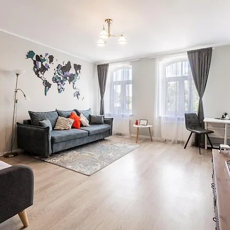 アパート Modern In Siena Tirgus