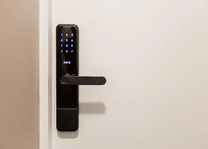 Modern In Siena Tirgus *