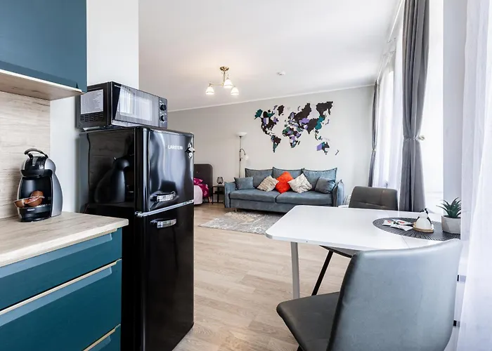 Modern In Siena Tirgus Apartment *