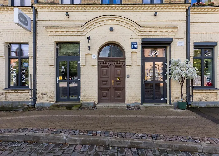 Apartment Modern In Siena Tirgus