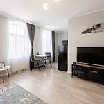 Apartamento Modern In Siena Tirgus *
