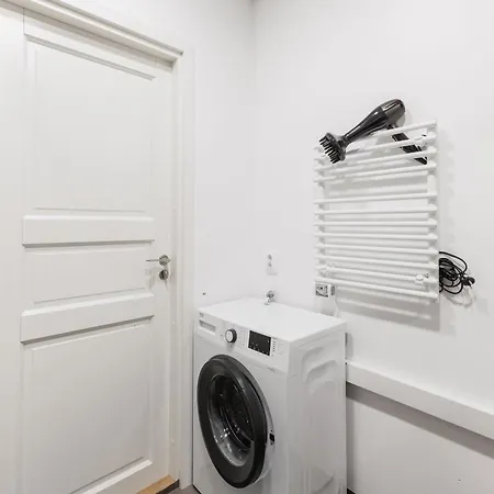 Modern In Siena Tirgus