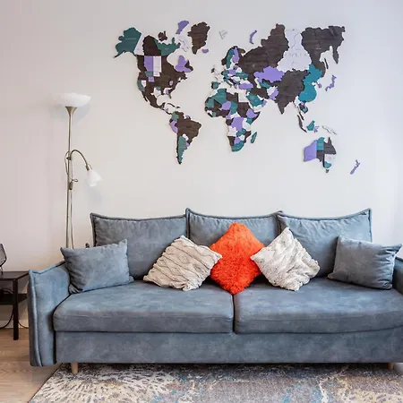 Modern In Siena Tirgus Апартаменти